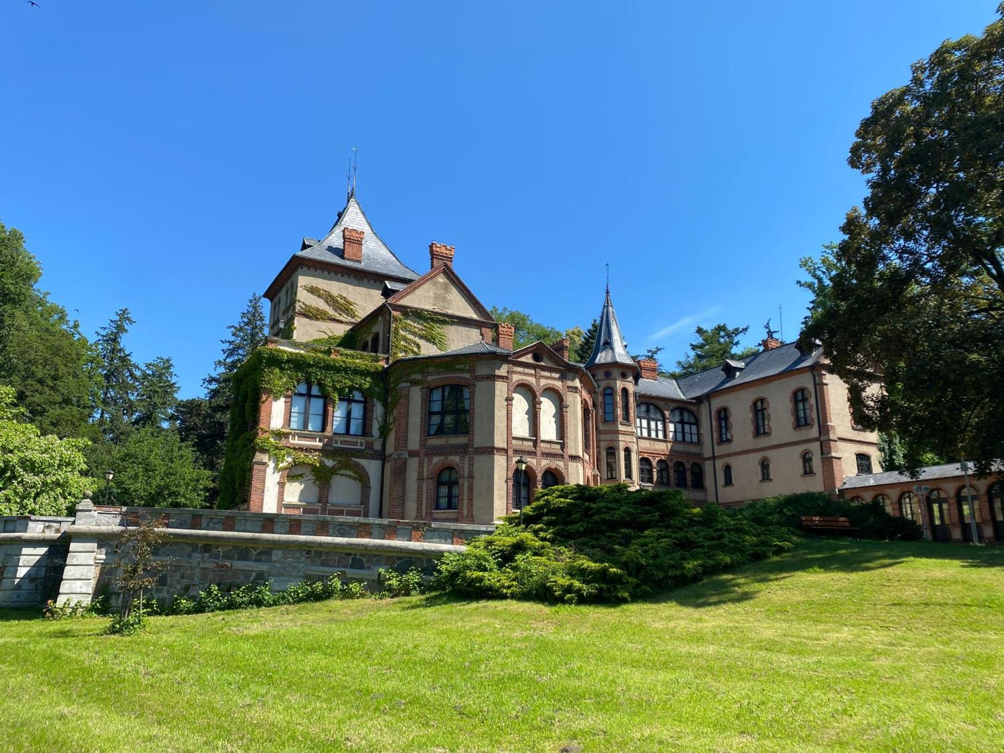 Lesne Historie Apartment *